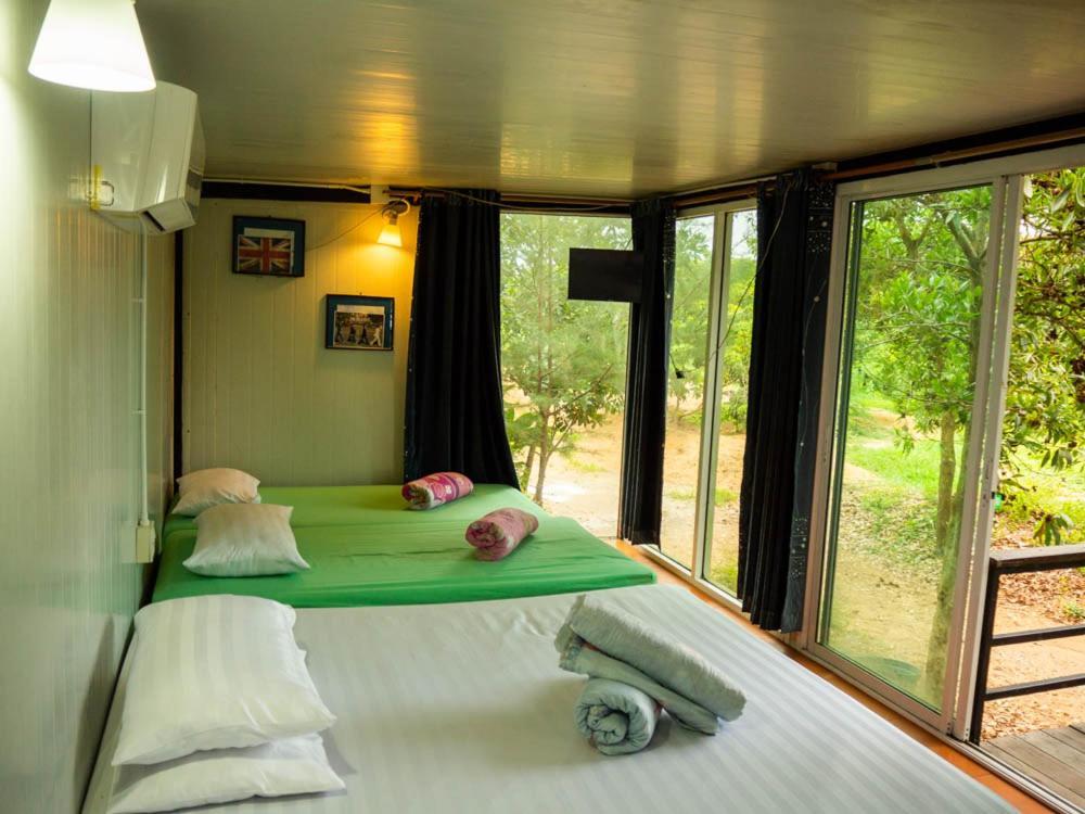 Beach Box Resort At Rimlay Районг Экстерьер фото